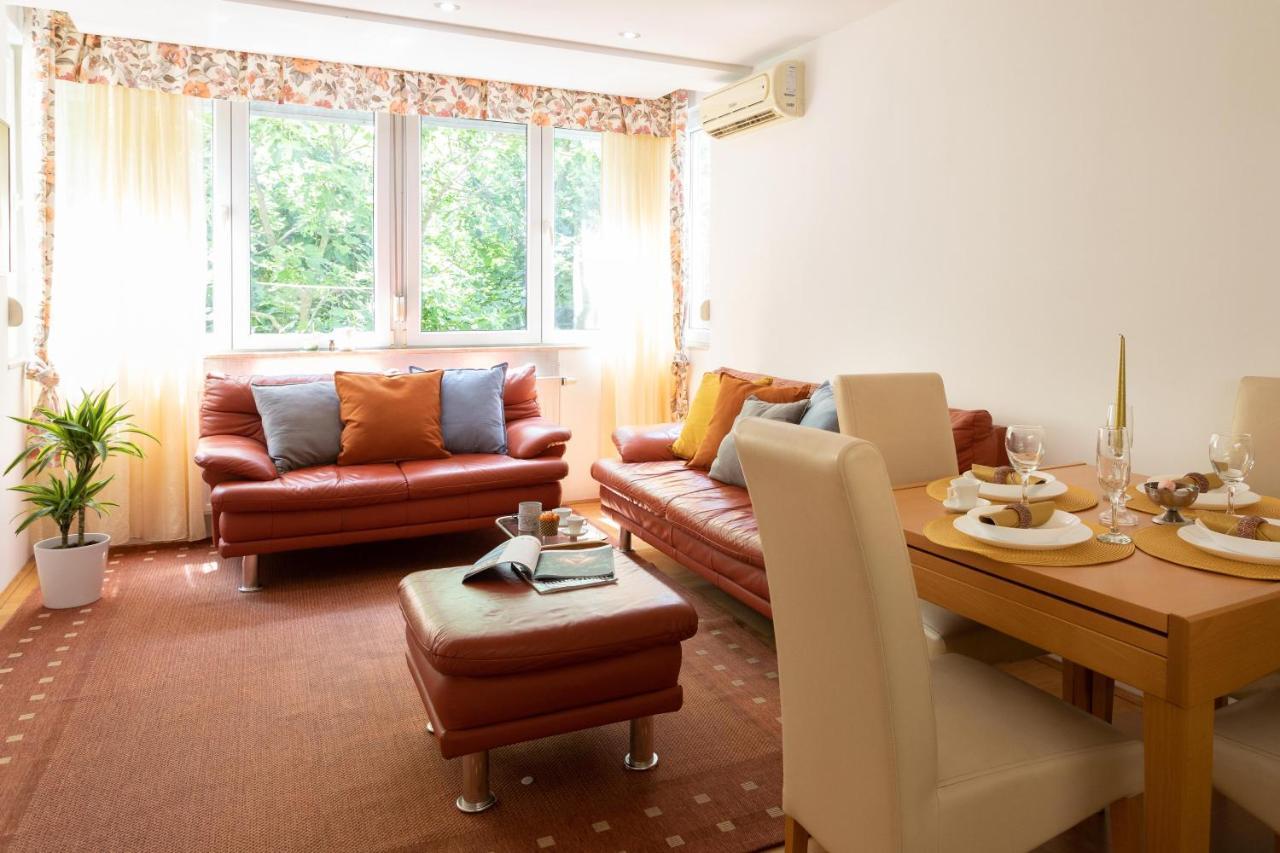 2Bdr Apartment With Balcony Near Maksimir Ζάγκρεμπ Εξωτερικό φωτογραφία